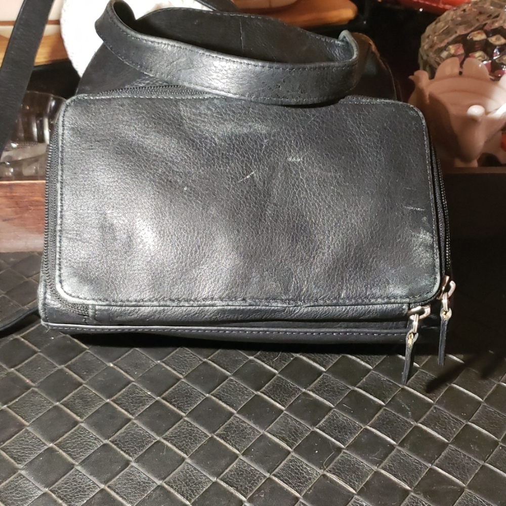 Fossil Crossbody With Built In Wallet - image 2